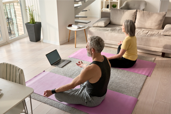 Explorando os Melhores Cursos de Yoga Online Específicos para Idosos: Onde Encontrá-los